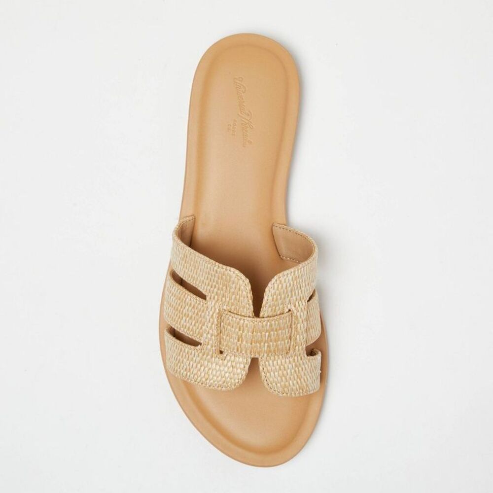 Universal Thread - Women’s Carla Sandals with Memory Foam Insole - Un Tan - Picture 3 of 4